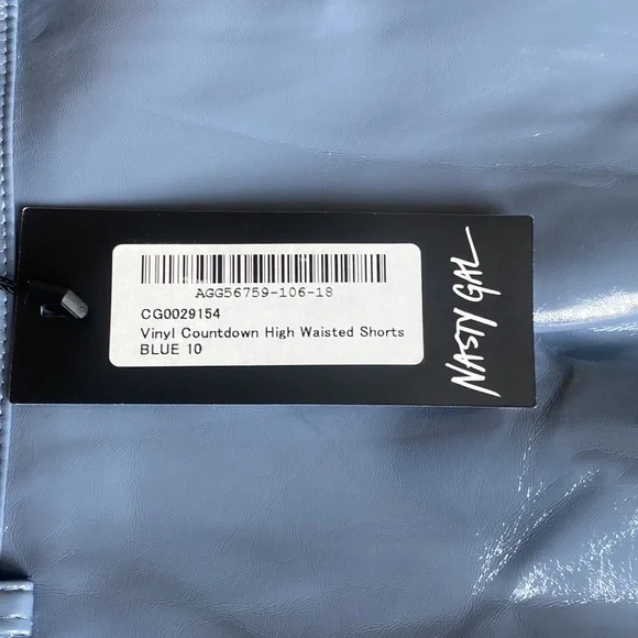 NWT Nasty Gal The Vynal Countdown High Wasted Short | Size 10, 3" Inseam - Picture 6 of 6